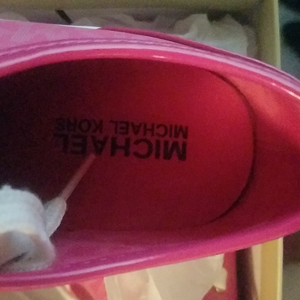 Michael Kors kids shoes - Picture 3 of 3